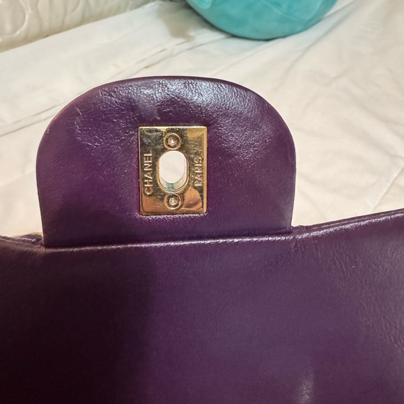 CHANEL Purple Goatskin Single Flap Jumbo GHW - Picture 5 of 16